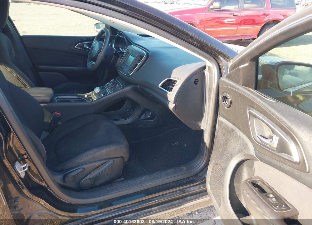 2015 CHRYSLER 200 LIMITED VIN: 1C3CCCAB1FN547798