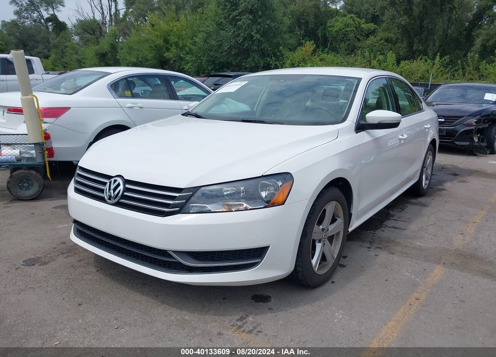 2014 VOLKSWAGEN PASSAT VIN: 1VWBS7A35EC055941