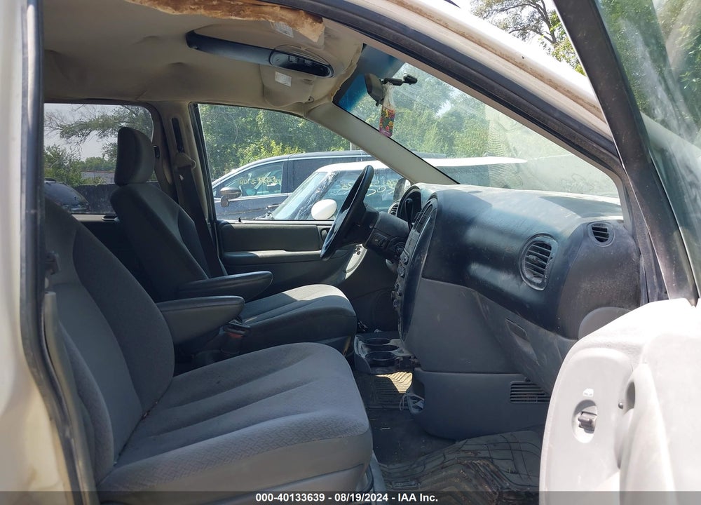 2005 DODGE CARAVAN SXT VIN: 1D4GP45R65B345203