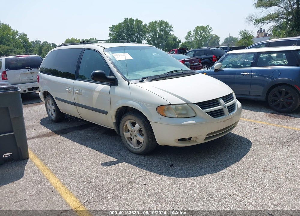 2005 DODGE CARAVAN SXT VIN: 1D4GP45R65B345203