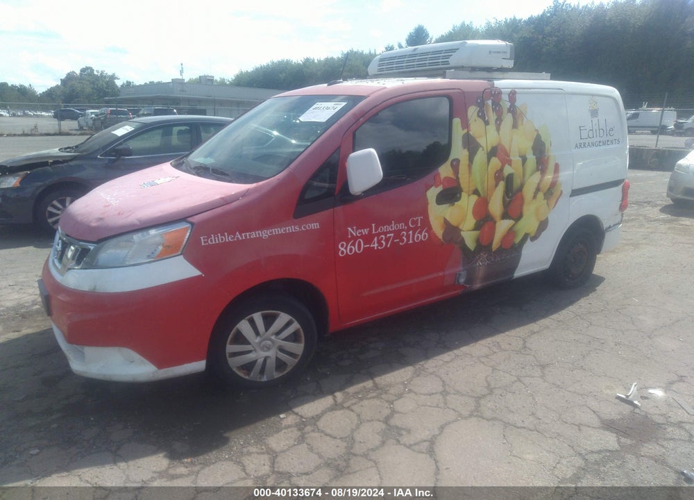 2014 NISSAN NV200 SV VIN: 3N6CM0KN2EK696271