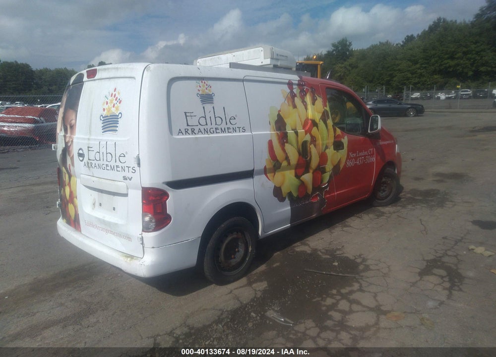 2014 NISSAN NV200 SV VIN: 3N6CM0KN2EK696271