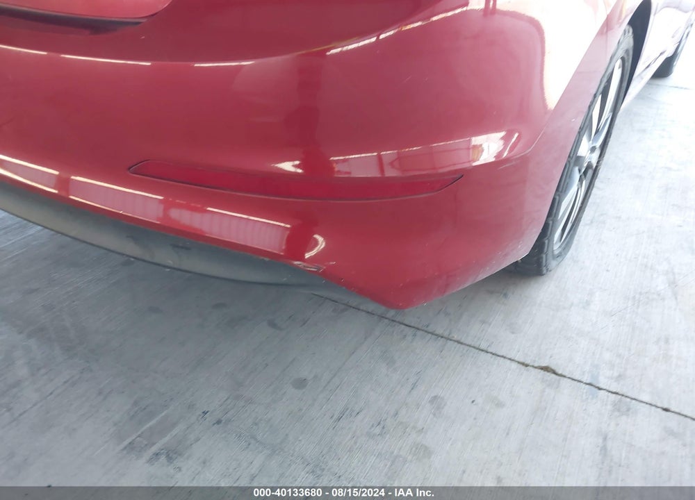 2017 HYUNDAI ELANTRA SE VIN: 5NPD84LF2HH047515
