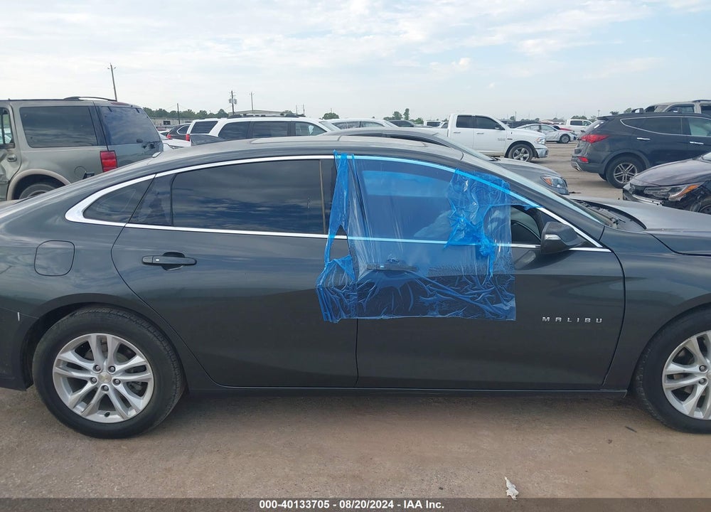 2018 CHEVROLET MALIBU LT VIN: 1G1ZD5ST8JF128199