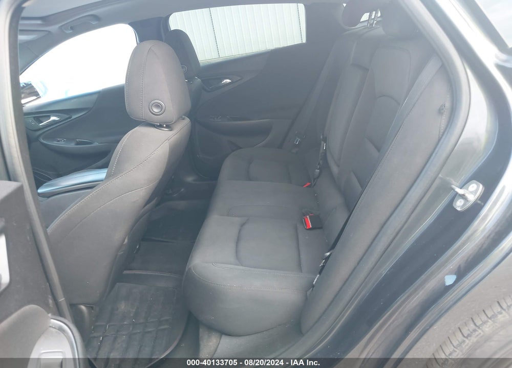 2018 CHEVROLET MALIBU LT VIN: 1G1ZD5ST8JF128199