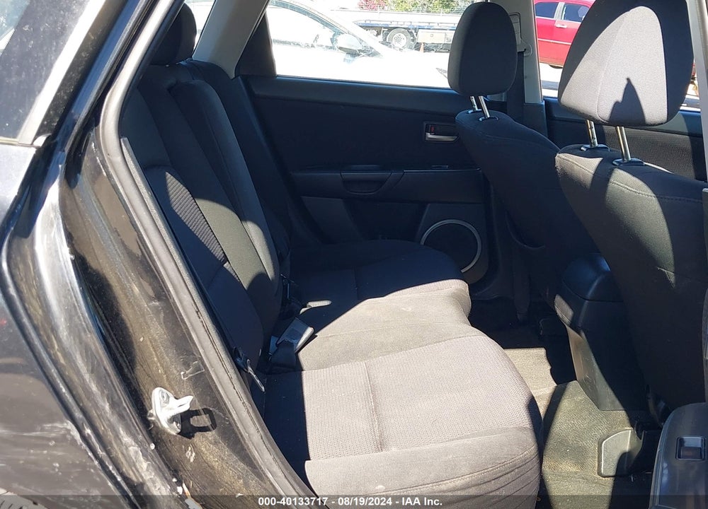 2007 MAZDA 3 S SPORT VIN: JM1BK144271713170