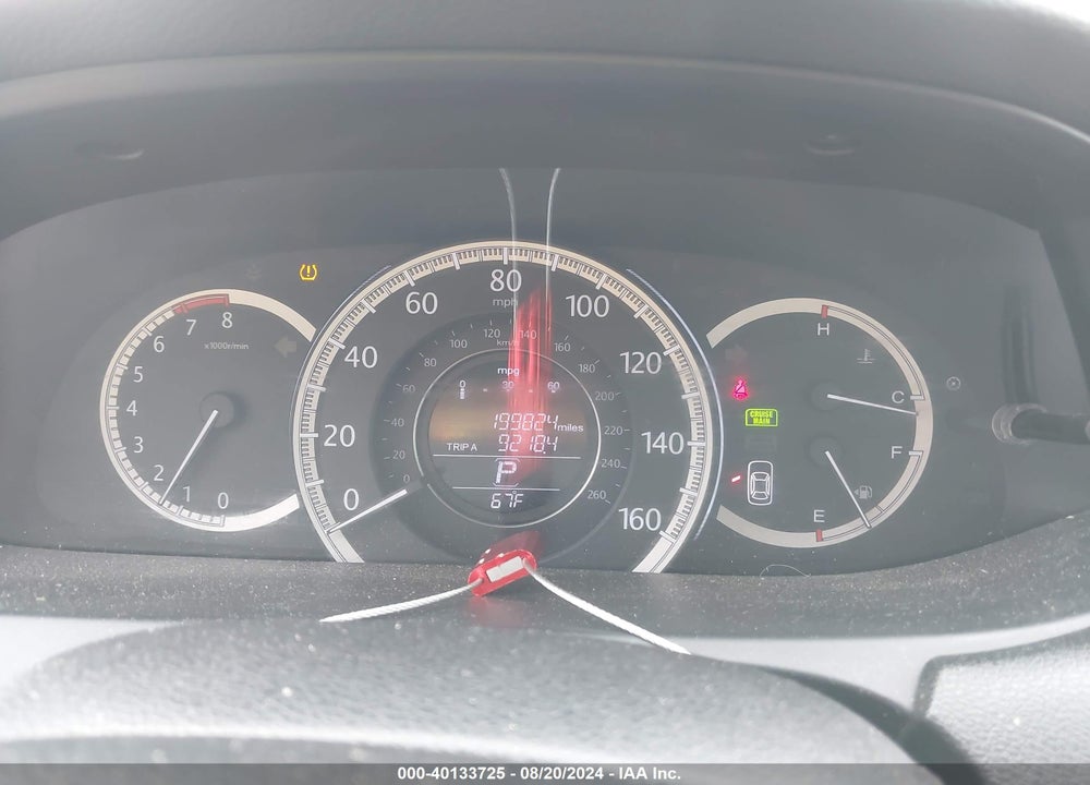 2013 HONDA ACCORD VIN: 1HGCR2F85DA084359