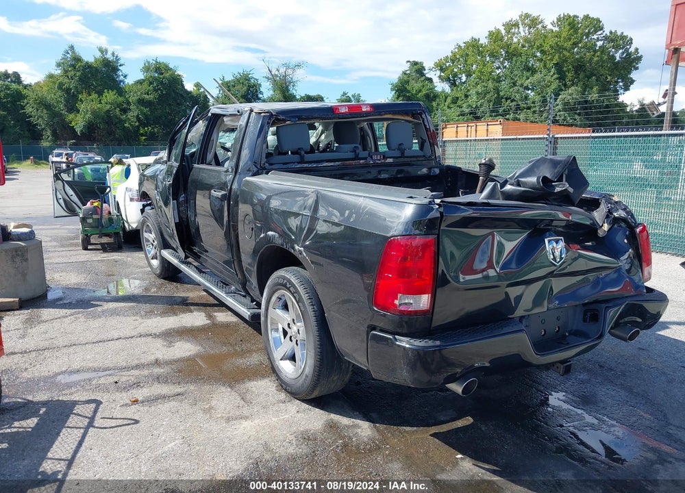 2018 RAM 1500 ST VIN: 3C6RR7KT5JG198253