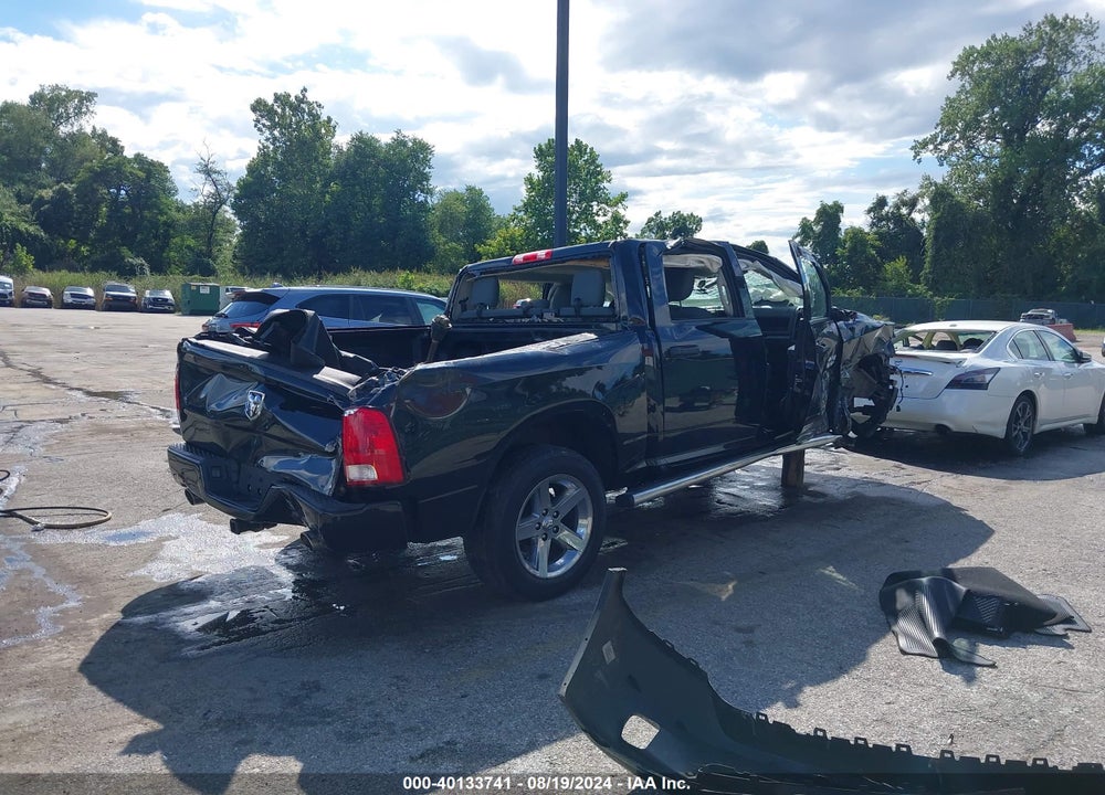 2018 RAM 1500 ST VIN: 3C6RR7KT5JG198253