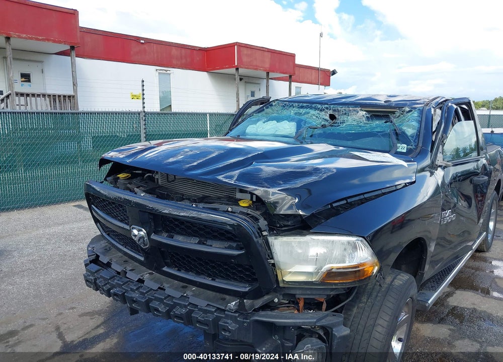 2018 RAM 1500 ST VIN: 3C6RR7KT5JG198253