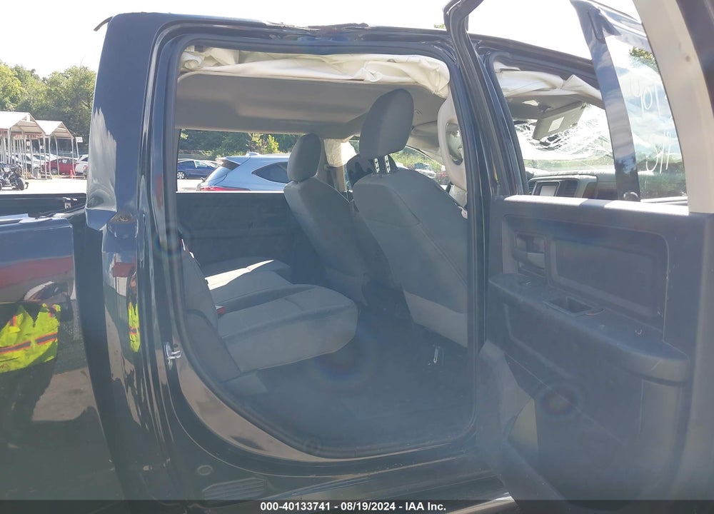2018 RAM 1500 ST VIN: 3C6RR7KT5JG198253