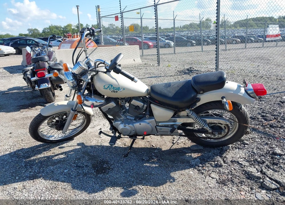 1990 YAMAHA XV250 VIN: JYA2UJE0XLA030421