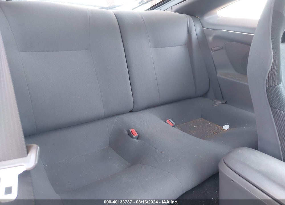 2001 TOYOTA CELICA GT VIN: JTDDR32T110096593