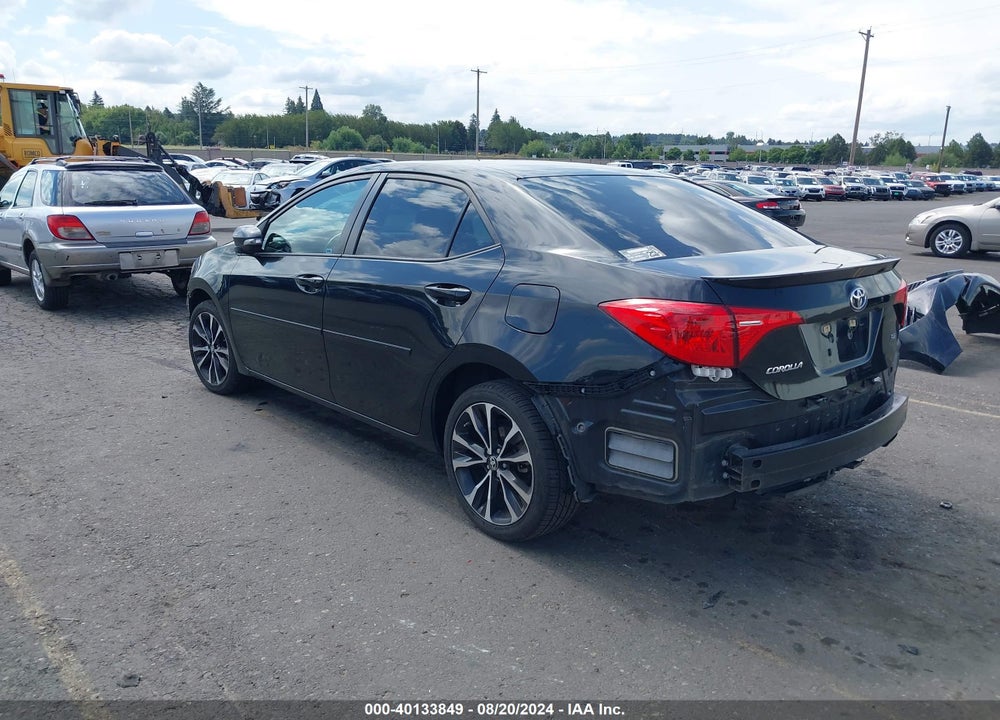 2017 TOYOTA COROLLA SE VIN: 5YFBURHEXHP735670