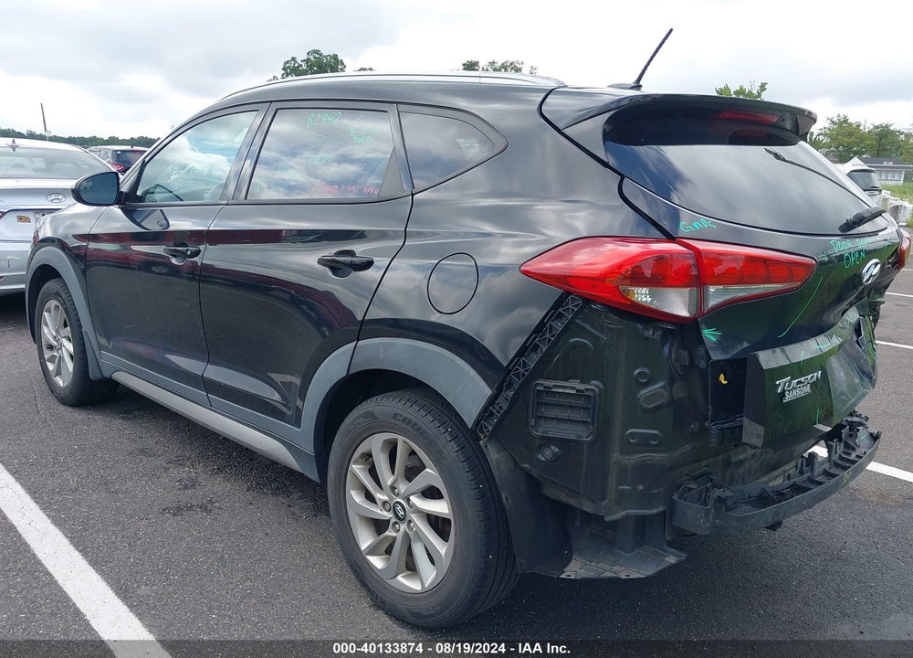 2017 HYUNDAI TUCSON SE VIN: KM8J3CA41HU317803