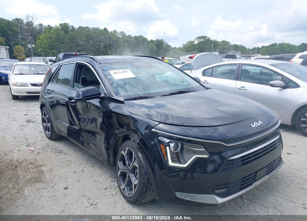 2023 KIA NIRO EX TOURING VIN: KNDCR3LE9P5083596