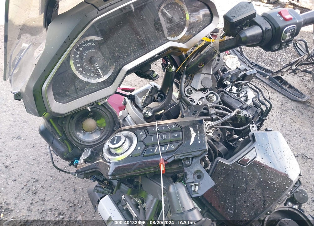 2021 HONDA GL1800 D VIN: JH2SC7954MK302187