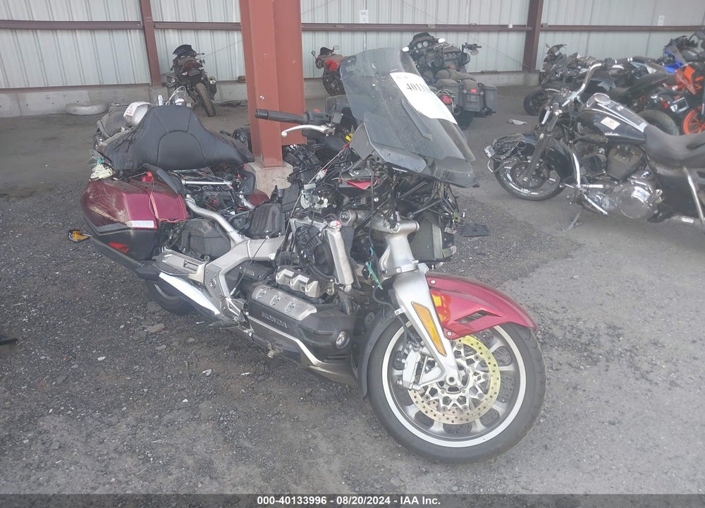 2021 HONDA GL1800 D VIN: JH2SC7954MK302187