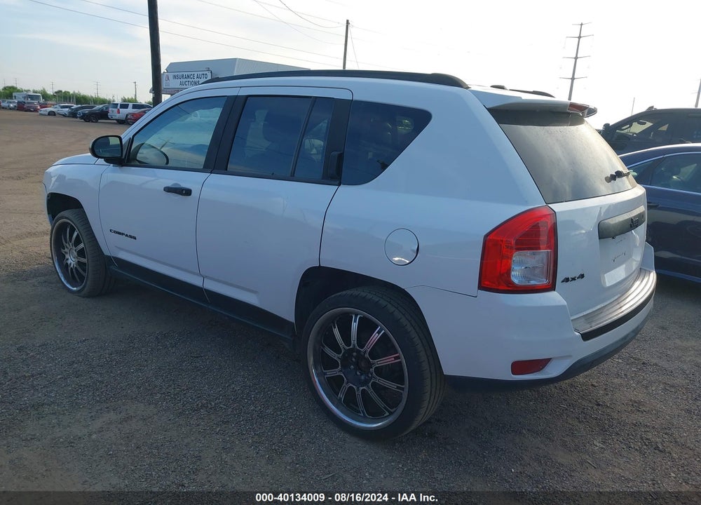 2015 JEEP COMPASS ALTITUDE EDITION VIN: 1C4NJDBB0FD232088