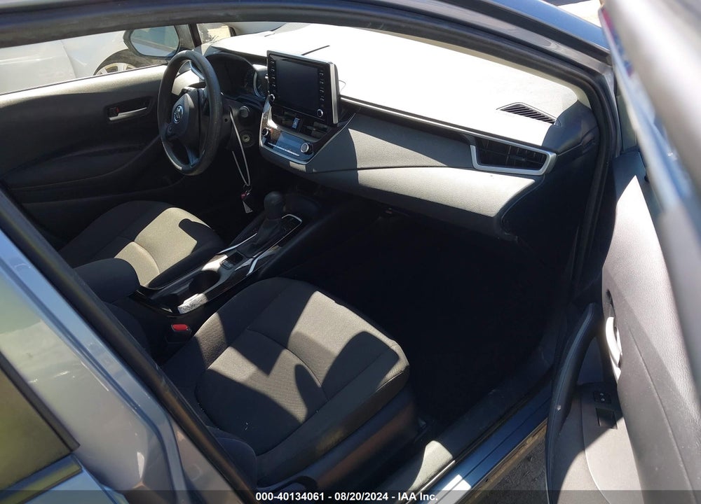 2020 TOYOTA COROLLA LE VIN: JTDEPRAE8LJ109742
