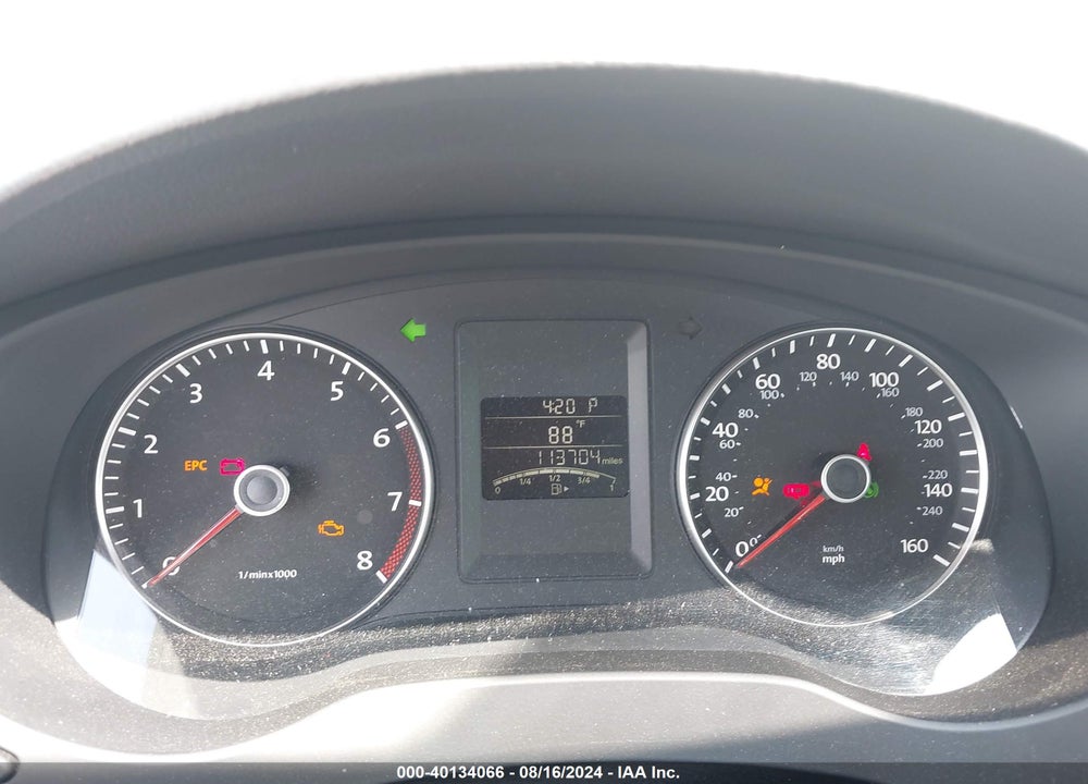 2013 VOLKSWAGEN JETTA 2.5L SE VIN: 3VWDX7AJ6DM384900
