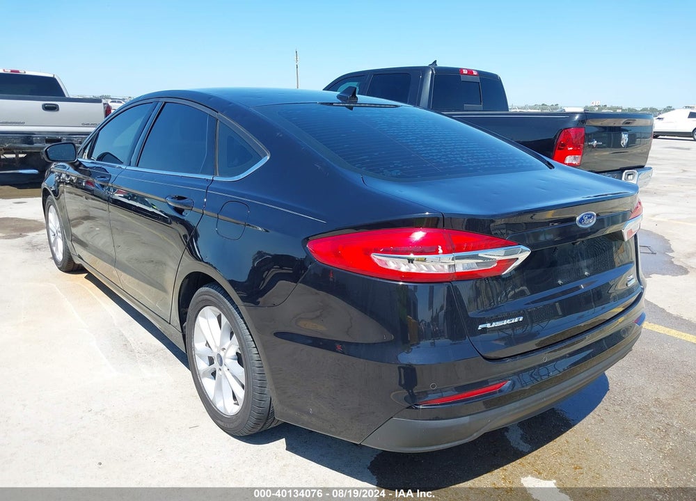2020 FORD FUSION SE VIN: 3FA6P0HD0LR225929
