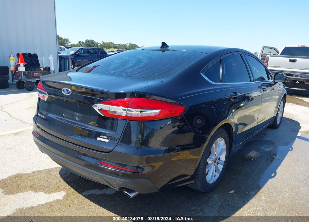 2020 FORD FUSION SE VIN: 3FA6P0HD0LR225929