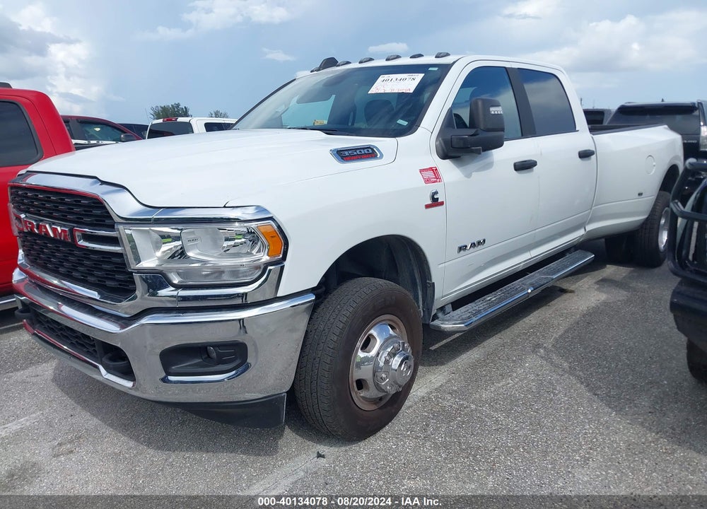 2024 RAM 3500 BIG HORN  4X4 8' BOX VIN: 3C63RRHL9RG165597