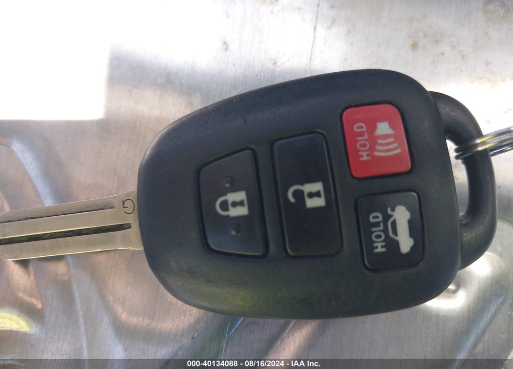 2014 TOYOTA CAMRY SE VIN: 4T1BF1FK8EU804046