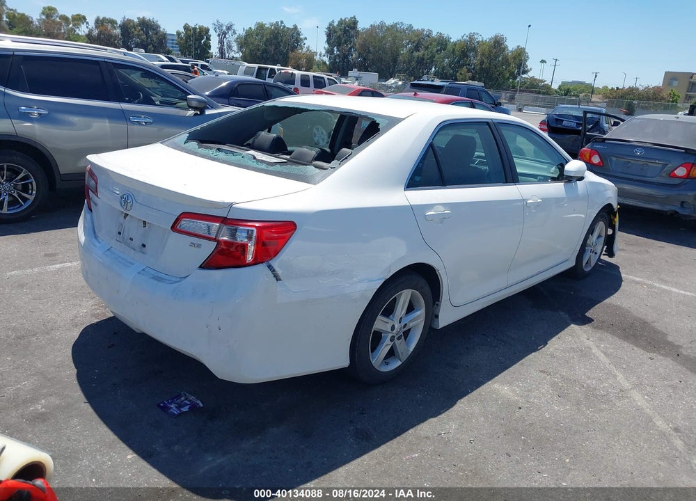 2014 TOYOTA CAMRY SE VIN: 4T1BF1FK8EU804046