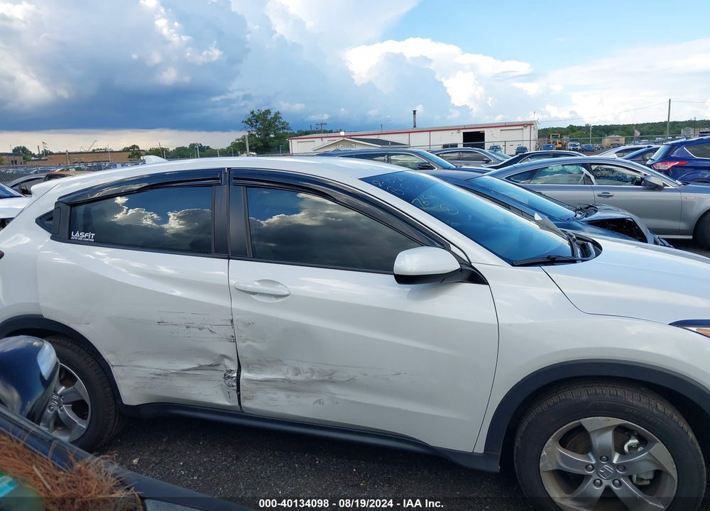 2022 HONDA HR-V AWD LX VIN: 3CZRU6H36NM765967