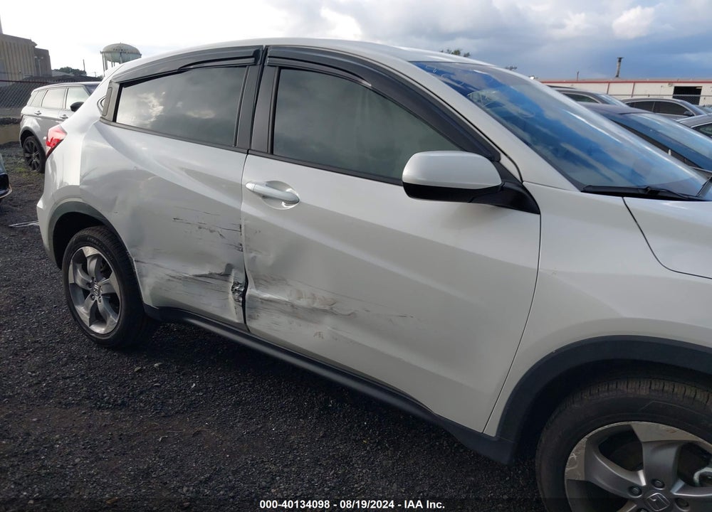 2022 HONDA HR-V AWD LX VIN: 3CZRU6H36NM765967