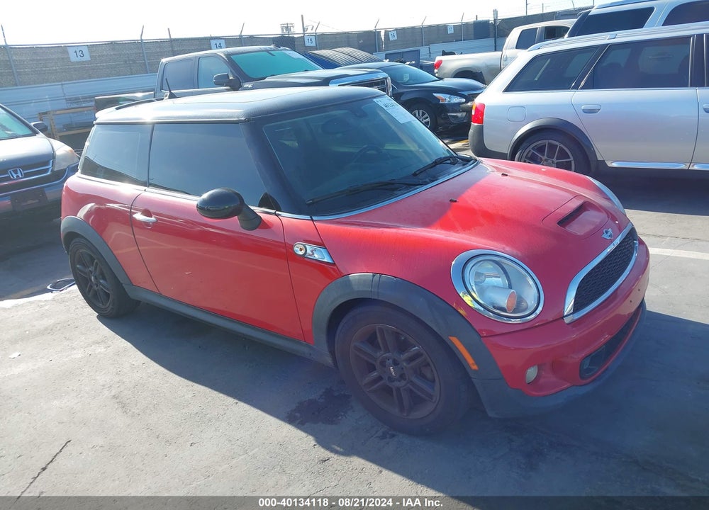 2013 MINI HARDTOP COOPER S VIN: WMWSV3C53DT393187