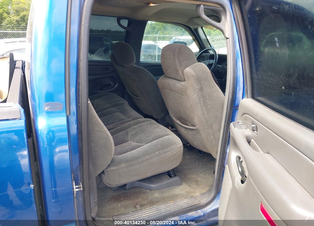 2004 CHEVROLET SILVERADO 1500 LS VIN: 2GCEK13T841317028