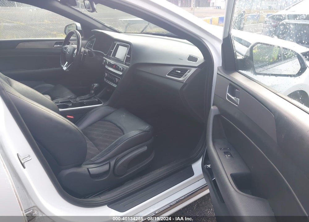 2018 HYUNDAI SONATA SPORT VIN: 5NPE34AFXJH660316