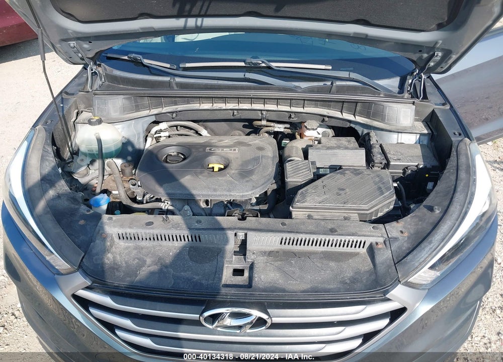 2017 HYUNDAI TUCSON SE VIN: KM8J3CA4XHU436563