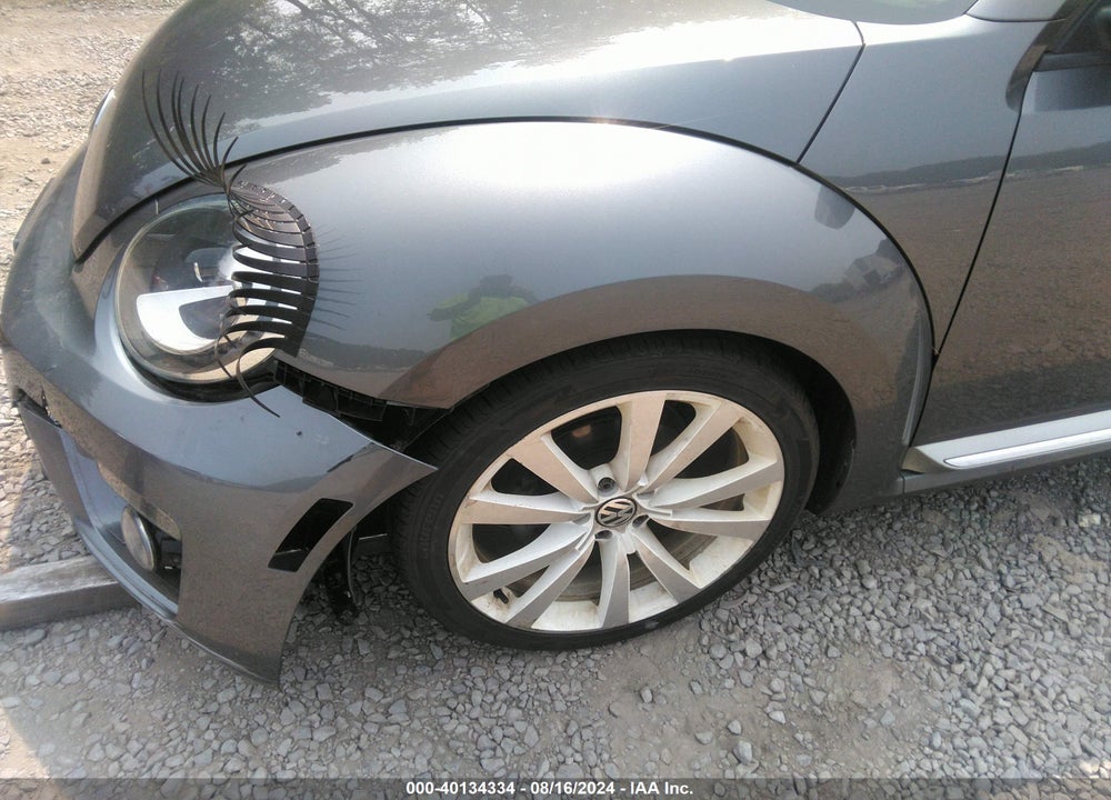 2014 VOLKSWAGEN BEETLE 1.8T VIN: 3VWJ17AT1EM653859