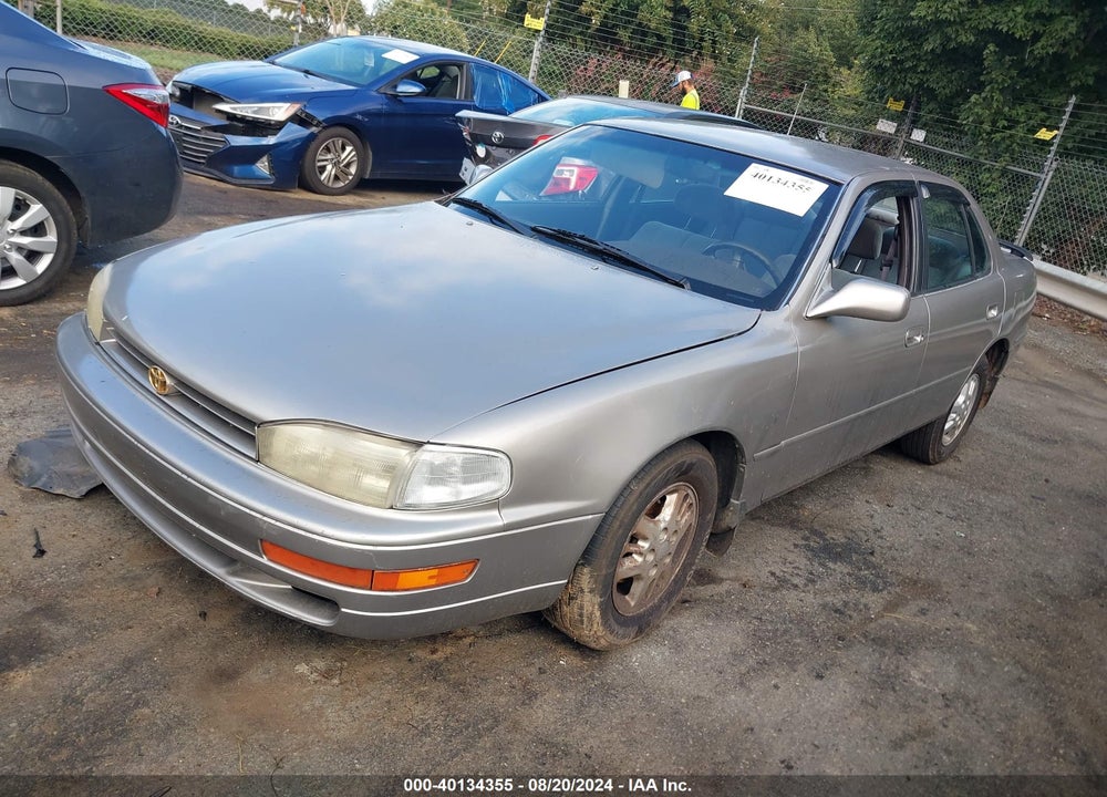 1993 TOYOTA CAMRY LE VIN: 4T1SK12E4PU278707