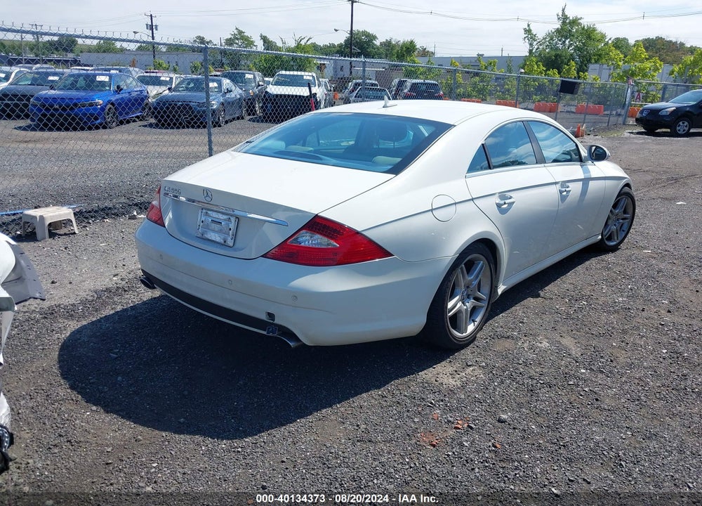 2007 MERCEDES-BENZ CLS 550 VIN: WDDDJ72X47A088109