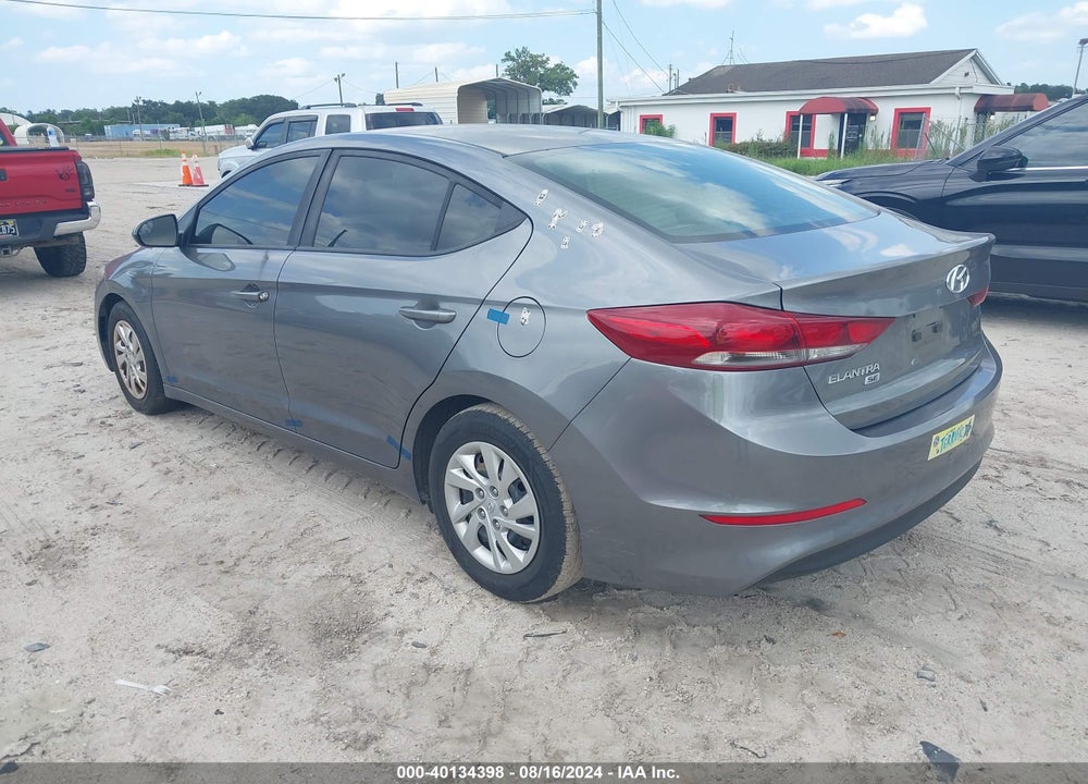 2018 HYUNDAI ELANTRA SE VIN: 5NPD74LFXJH354195