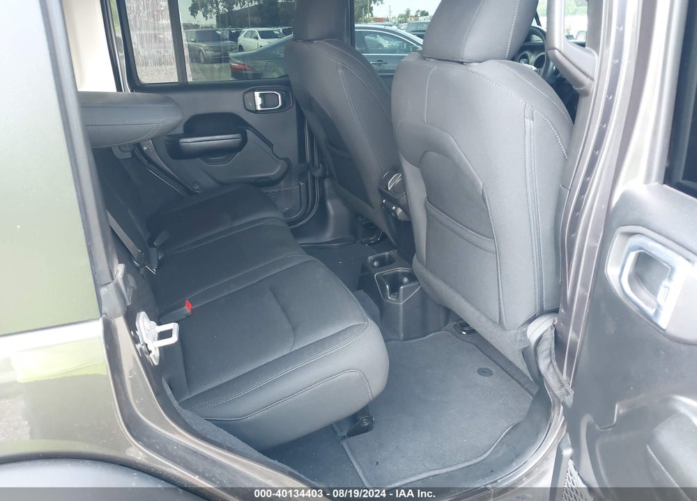 2018 JEEP WRANGLER UNLIMITED SPORT S 4X4 VIN: 1C4HJXDN7JW222628