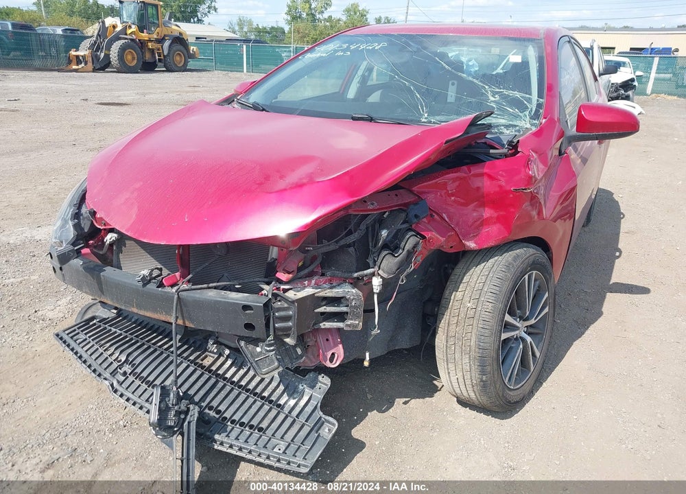 2018 TOYOTA COROLLA LE VIN: 2T1BURHE8JC090748