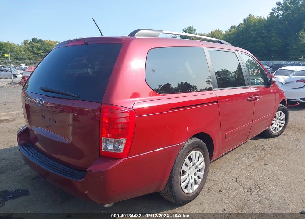 2011 KIA SEDONA LX VIN: KNDMG4C74B6414282