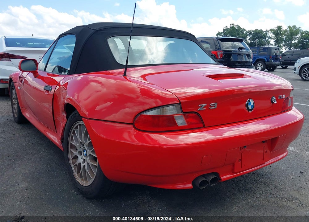 2000 BMW Z3 2.3 VIN: 4USCH9343YLF84202