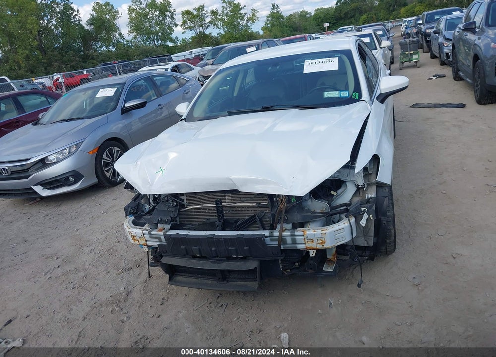 2018 FORD FUSION SE VIN: 3FA6P0T91JR247728