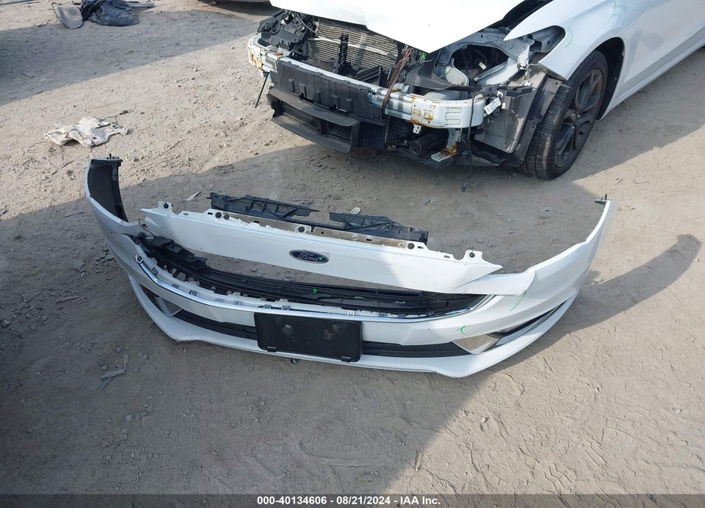 2018 FORD FUSION SE VIN: 3FA6P0T91JR247728