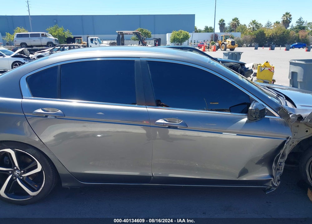 2011 HONDA ACCORD 2.4 SE VIN: 1HGCP2F61BA011328