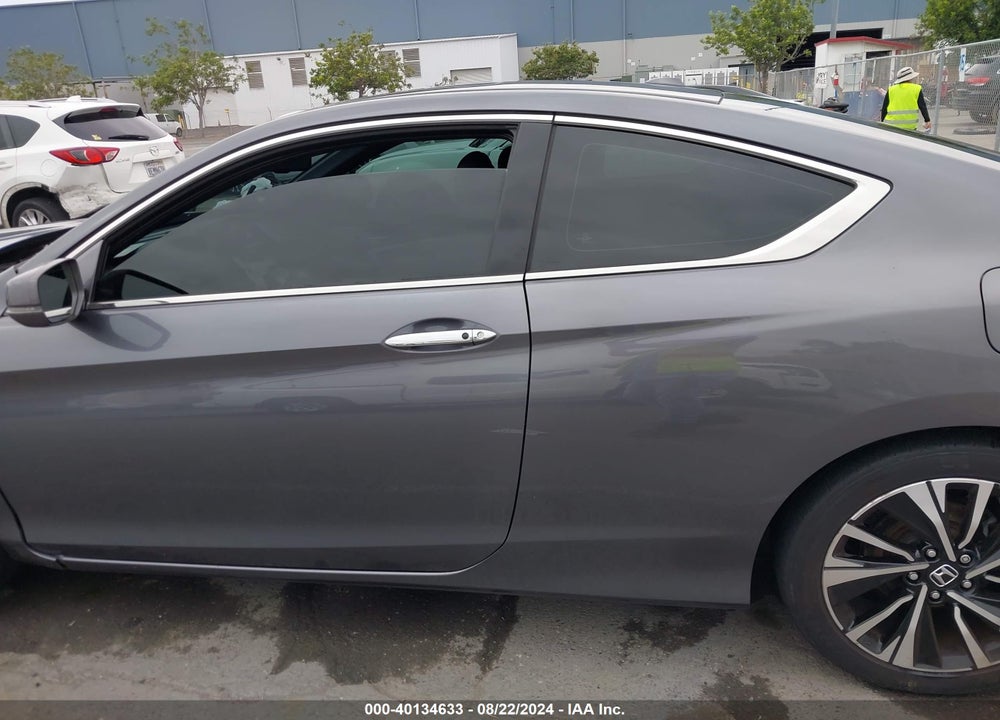 2017 HONDA ACCORD EXL VIN: 1HGCT2B85HA002109