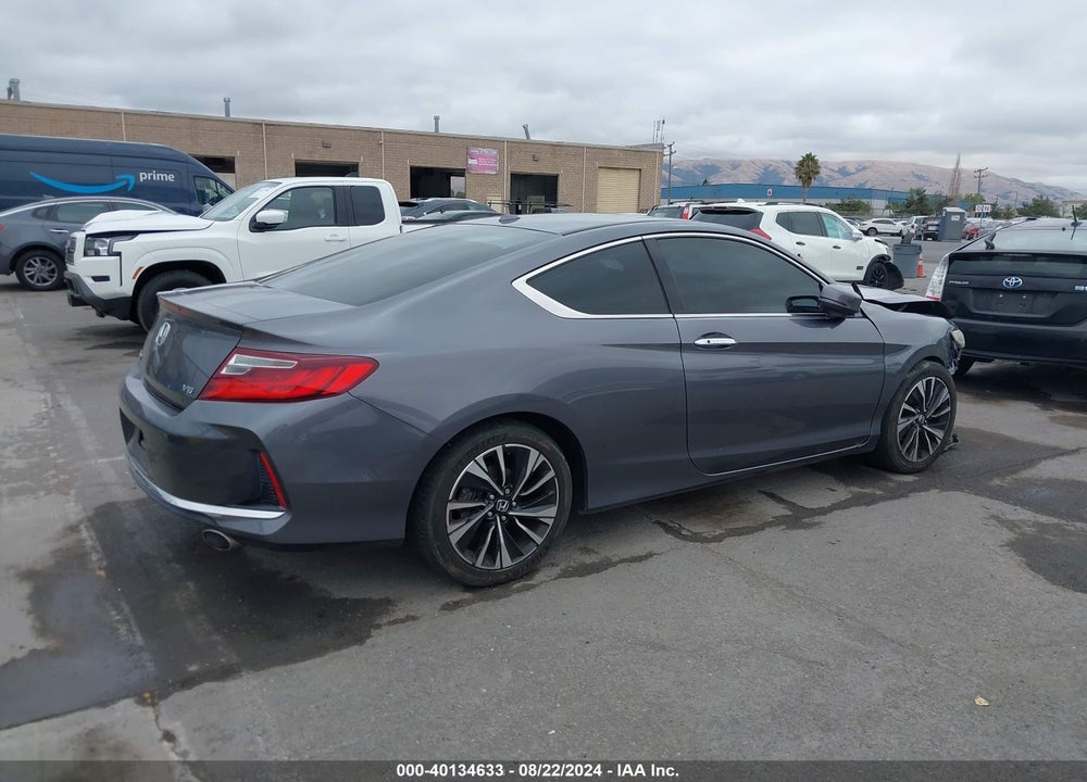 2017 HONDA ACCORD EXL VIN: 1HGCT2B85HA002109