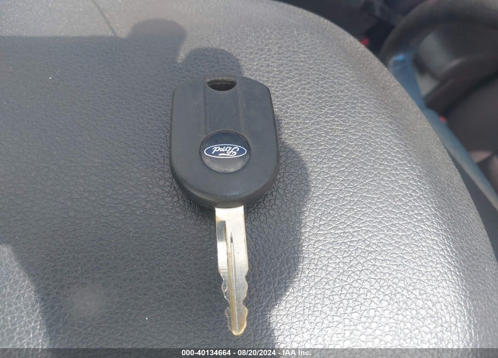 2010 FORD FUSION VIN: 3FAHP0HA6AR122669
